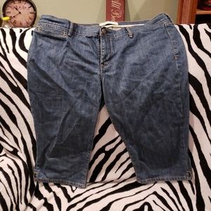 Old Navy knee length Denim capris
